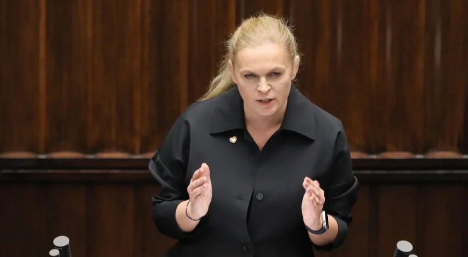 Prawa ucznia na biurku prezydenta. Polityk ostrzega przed „atakiem wetomackim”