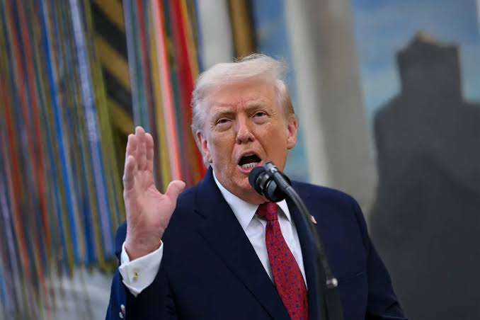 Donald Trump wstrzymał naloty na Iran po rekomendacjach dowództwa wojskowego